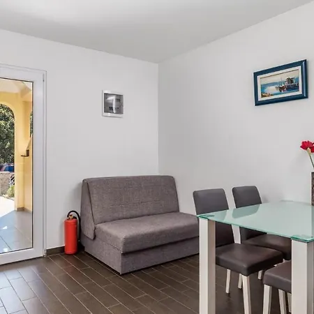 Rona Zlatko Appartamento Šimuni