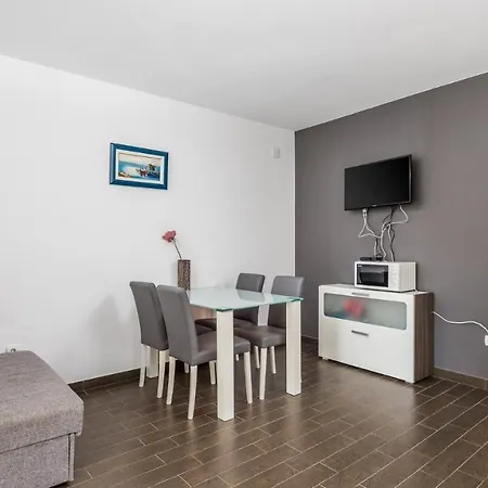 Rona Zlatko Apartamento