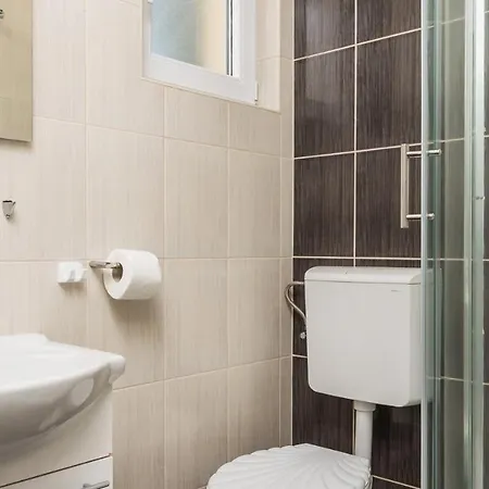 Apartamento Rona Zlatko *