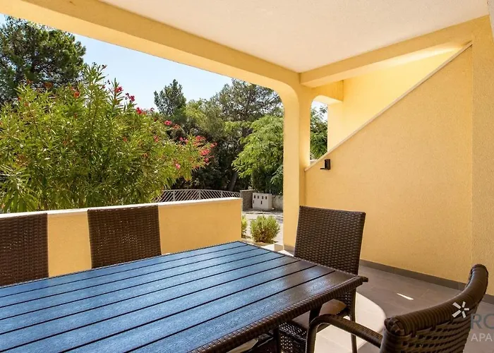 Appartement Rona Zlatko *